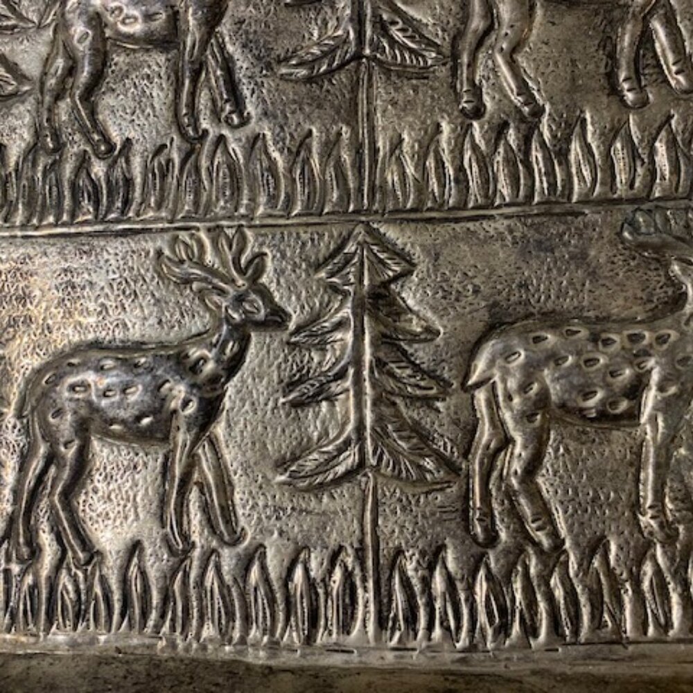 Vintage-style Silver Plate Tray Deer & Evergreen Trees Embossed Repousse - Picture 2 of 8